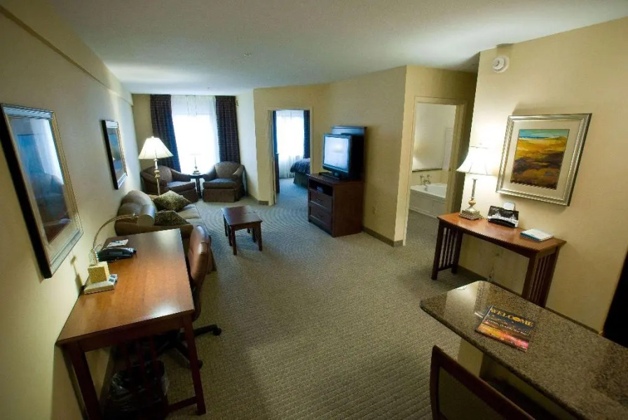 Staybridge Suites Buffalo Airport