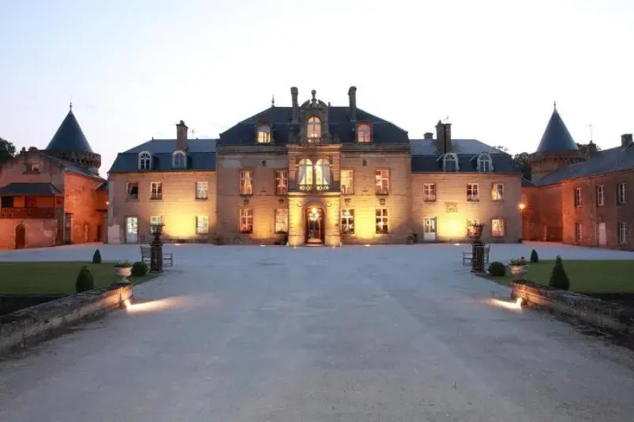 Le Domaine Chateau du Faucon