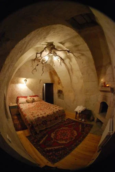wonderland cave hotel