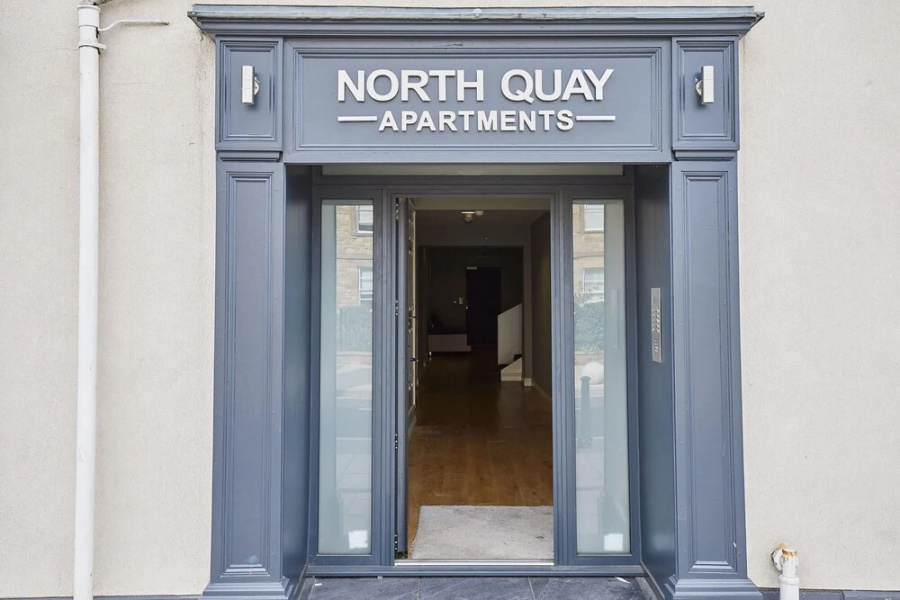 Host Stay Apartment 8 North Quay