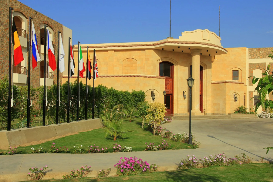 Royal Brayka Beach Resort