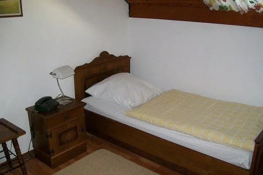 Hotel Alt-Staffel