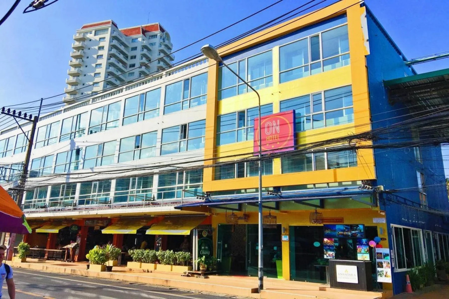 Отель On Hotel Phuket