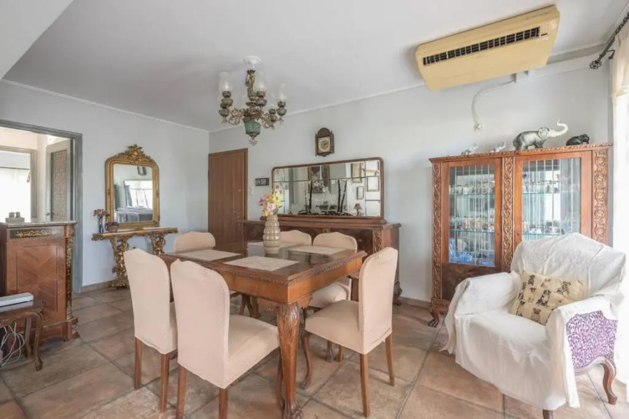 Seaside 2BR apartment in Varkiza 2mins walk from beach