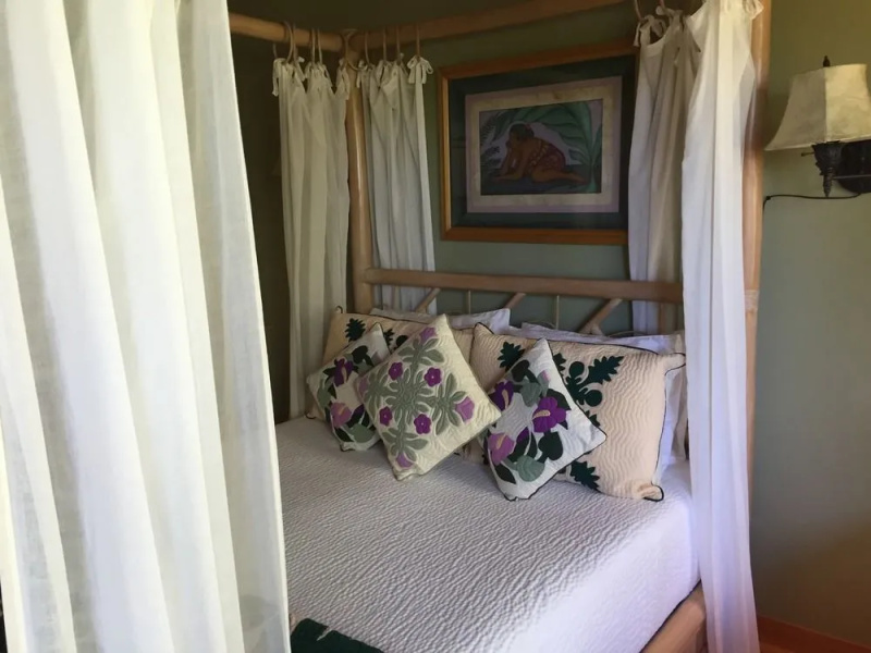 Hana Oceanfront Cottages