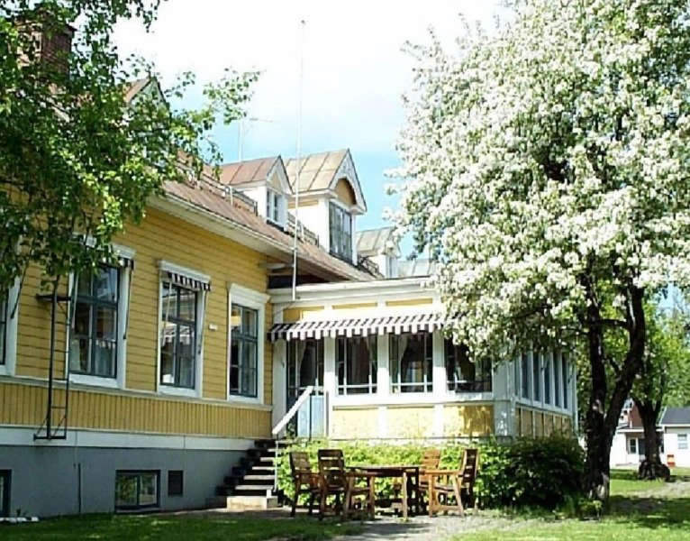 Edelviks Trädgård B&B