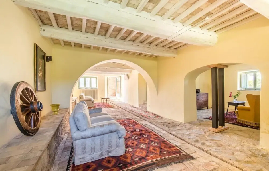 Awesome Home in Belforte - Radicondoli With 4 Bedrooms, Private Swimming Pool and Outdoor Swimming Pool