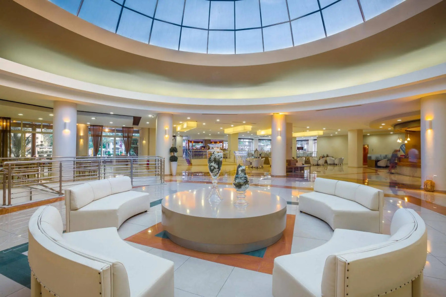 Kipriotis Hippocrates & Maris Suites