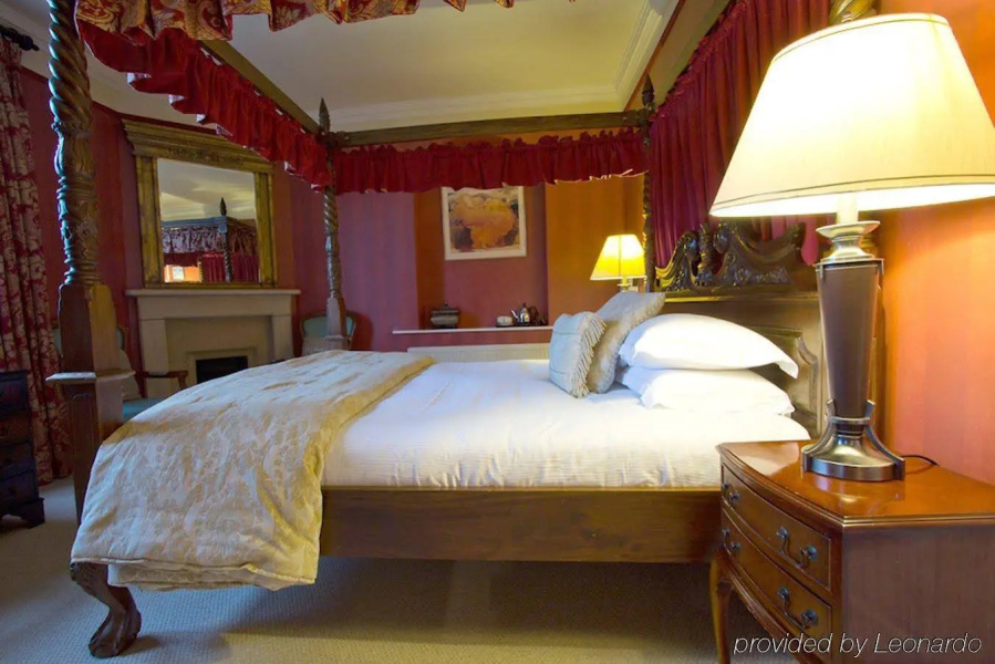Stanton Manor Hotel