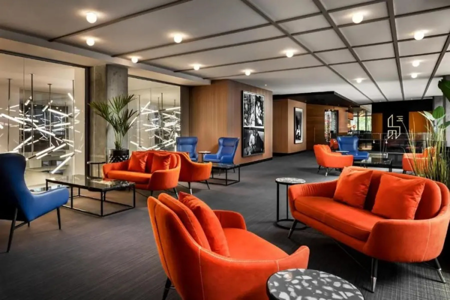 Humaniti Hotel Montreal, Autograph Collection