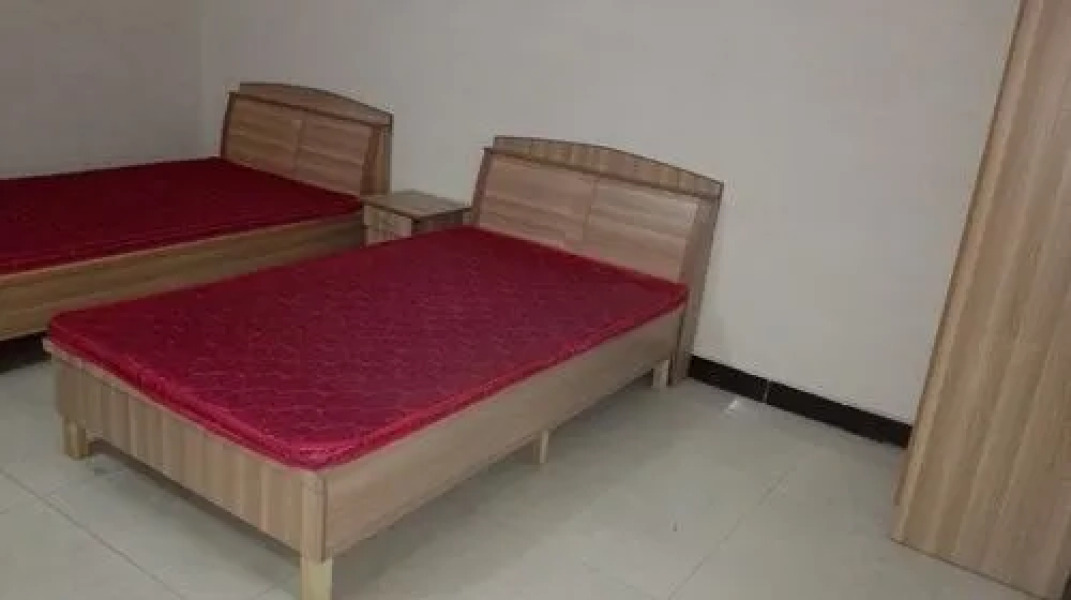 Kaifeng Yaxuange Apartment