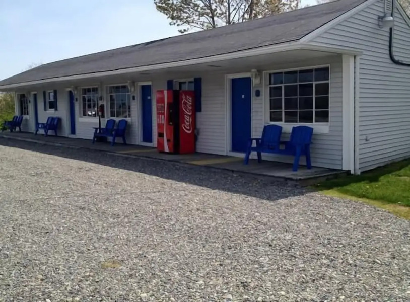 Isleview Motel and Cottages