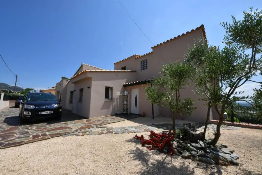 Appartement & Spa - Panoramic Olivars