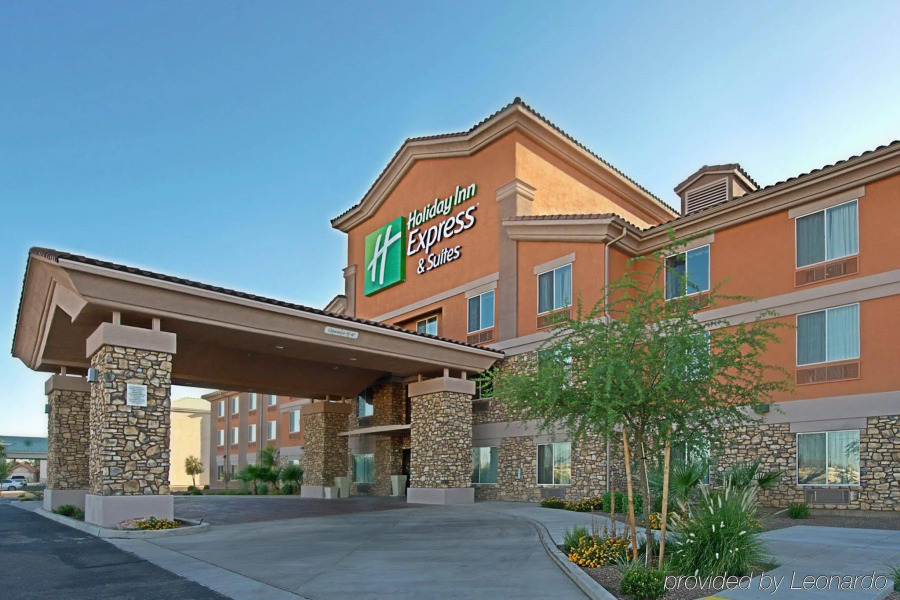 Holiday Inn Express & Suites Tucson by IHG