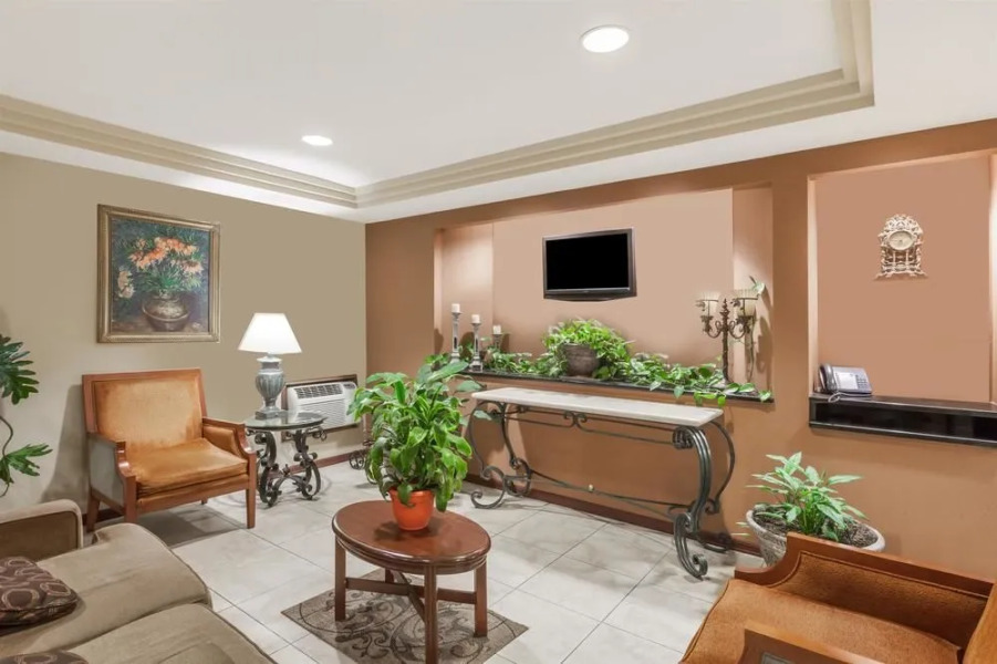 Travelodge Inn and Suites Albany