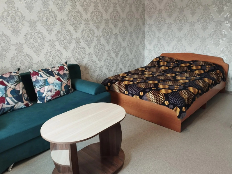 Апартаменты на проспекте Коммунистический 65