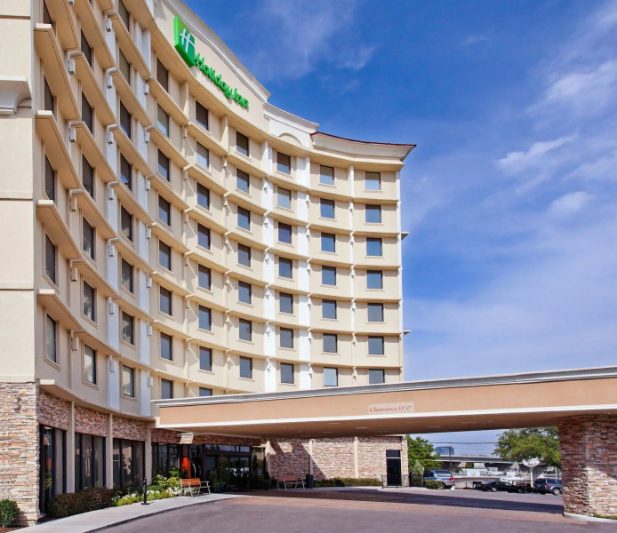 Holiday Inn Express Dallas Medical-Market Center by IHG