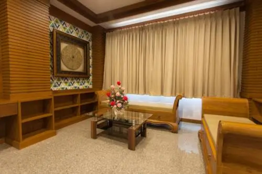 Muaeng Chalearn Apartment