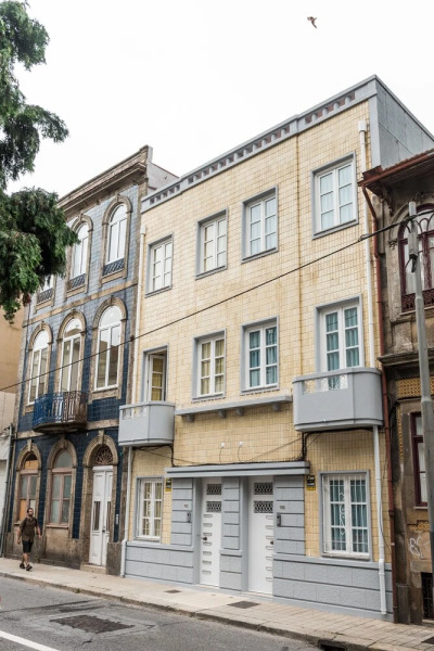 731 Costa Cabral Metro Residence