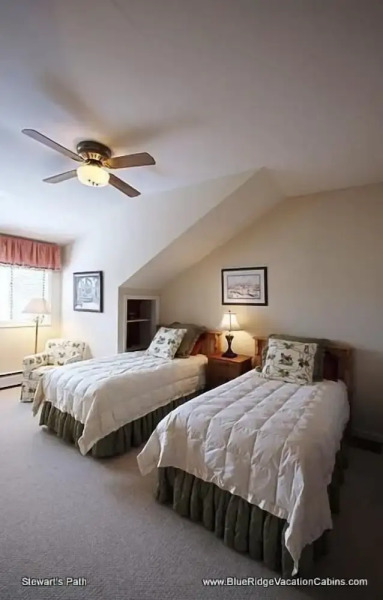 Stewart's Path Apartment