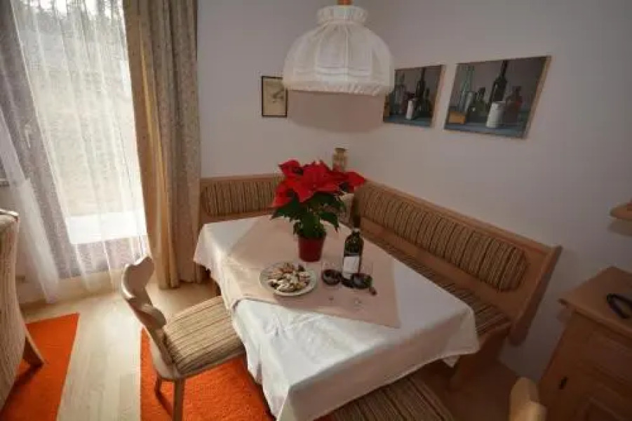 Sonnhof Ferienwohnungen, Mösern