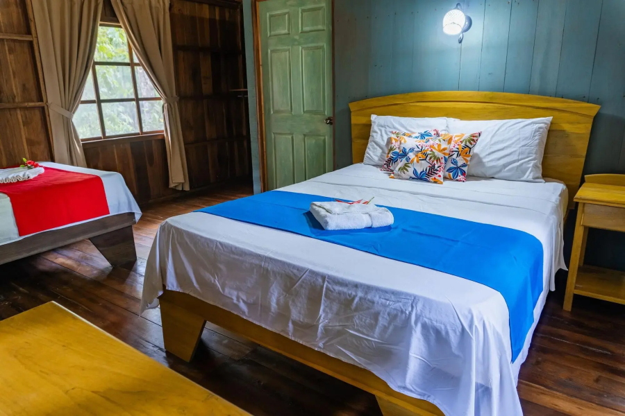 Hidden Paradise Lodge