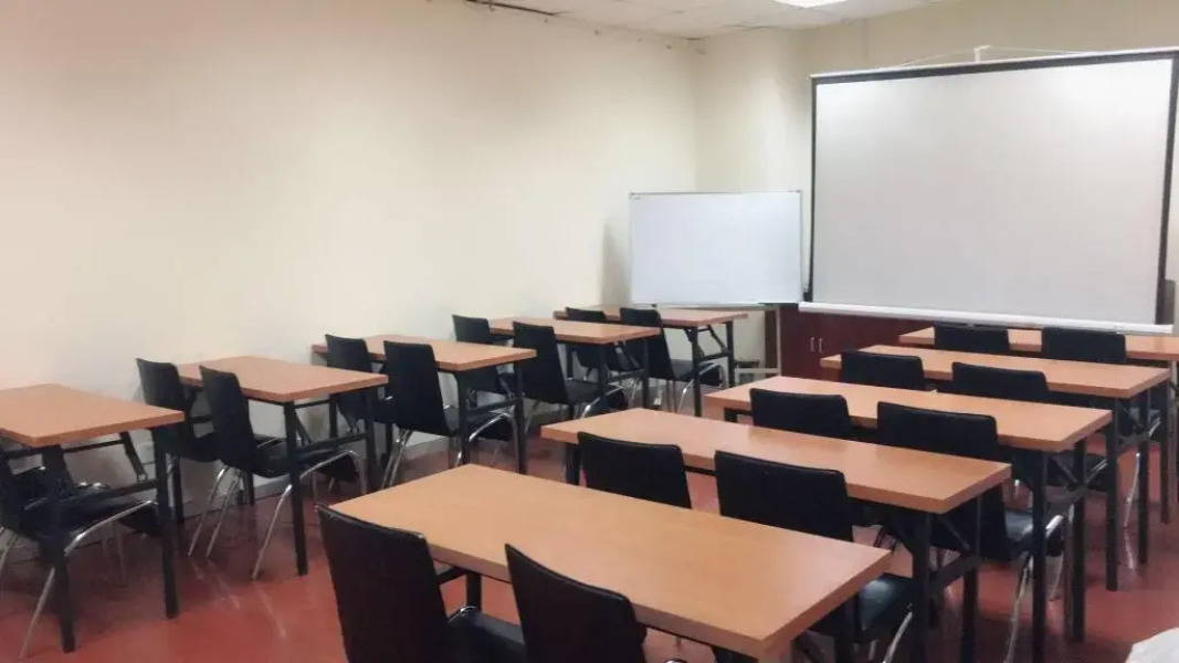 Hanting Jiudian Taian Changcheng Lu