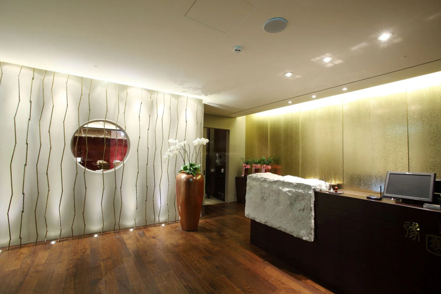 Hotel Hyundai by Lahan Ulsan