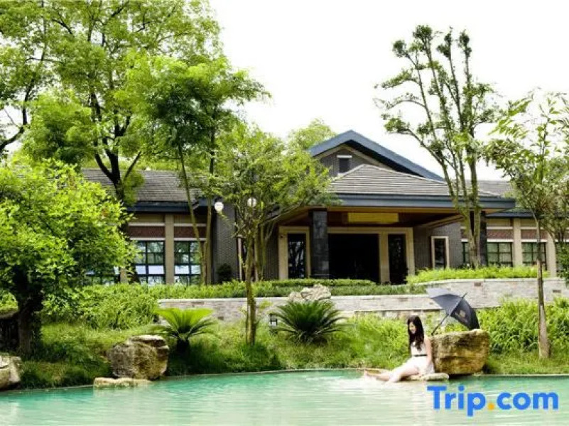 Zigong Tanmulin Hotel