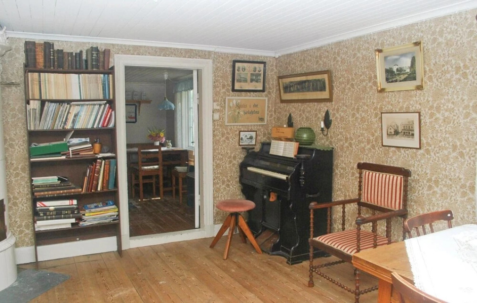 Awesome Home in Brålanda With 1 Bedrooms