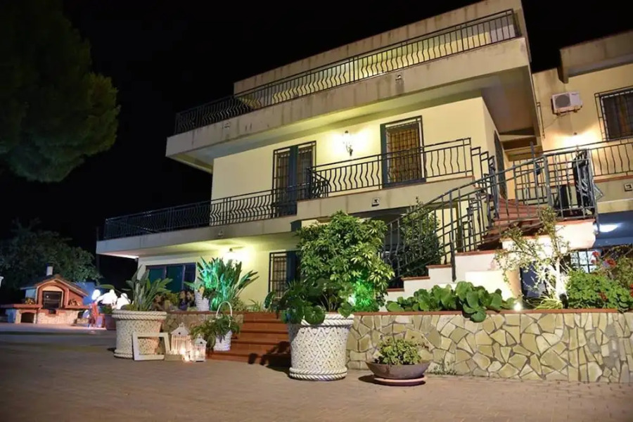 Villa With 4 Bedrooms in Campobello di Licata, With Private Pool, Encl
