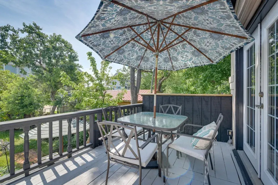 Texas Escape w/ Private Pool, Grill & Balconies!