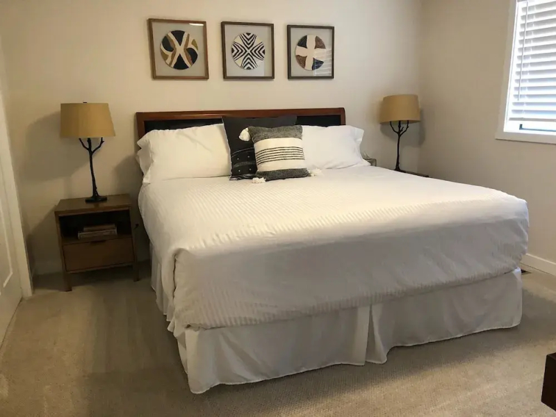 8 Quartz Mountain 3 Bedroom Home by Redawning