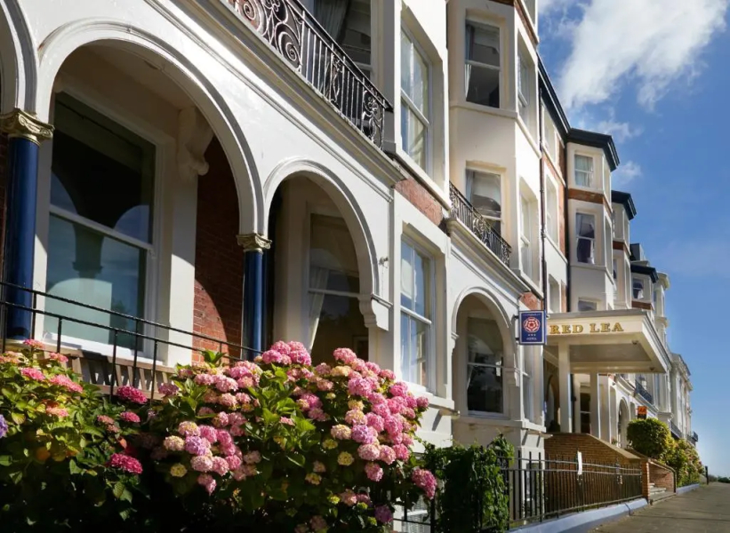 Red Lea Apartments