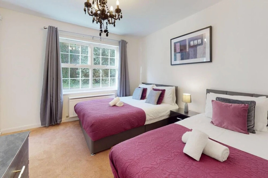 Stunning 2-bed Apartment in Grays