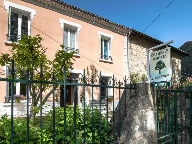 Au Petit Verger