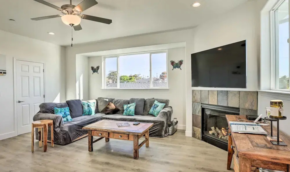 Stunning Getaway < 1 Mi to Grover Beach!