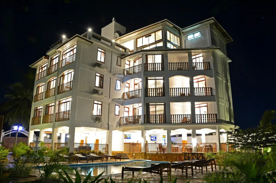 Zanoceanique hotel