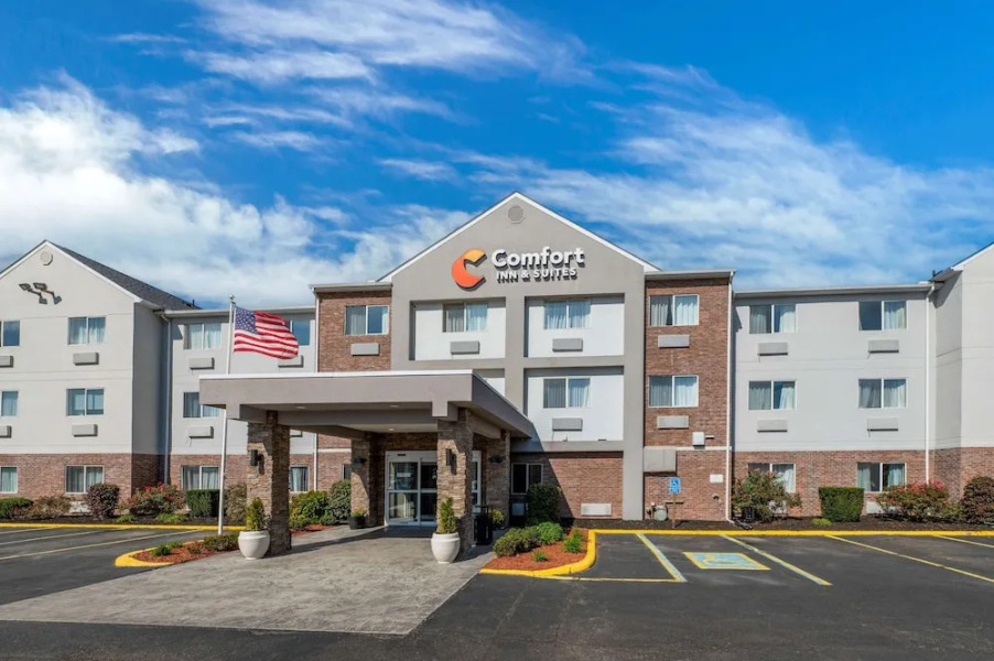 Comfort Inn & Suites - Zanesville (ex. Wingate By Wyndham)