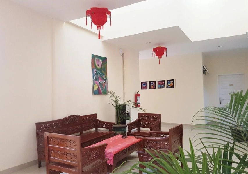 Zoe's Paradise Waterfront Hotel