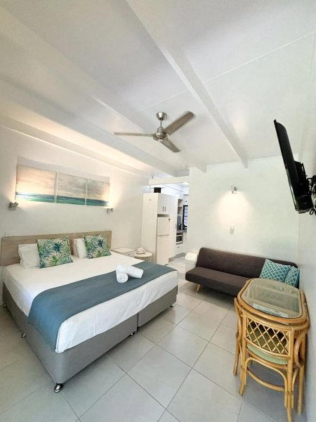 Amaroo on Mandalay