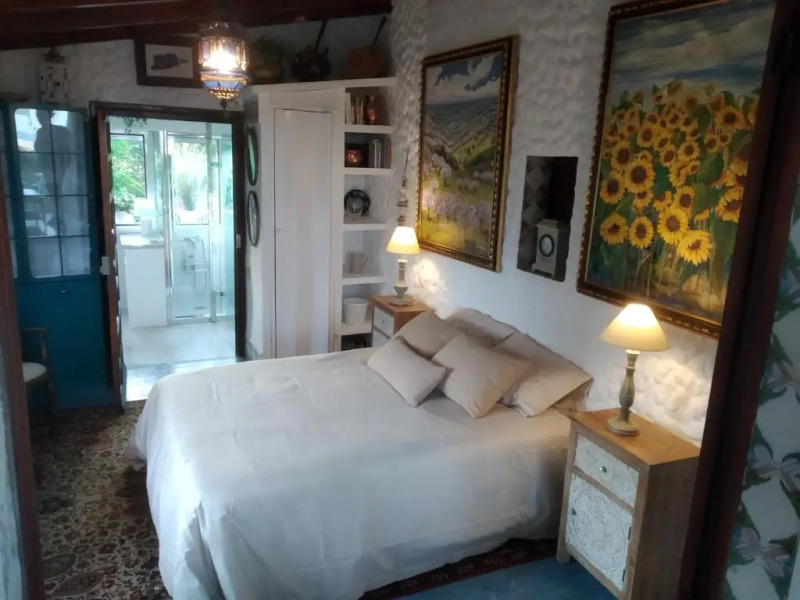 Apartamento con terraza y vistas al mar