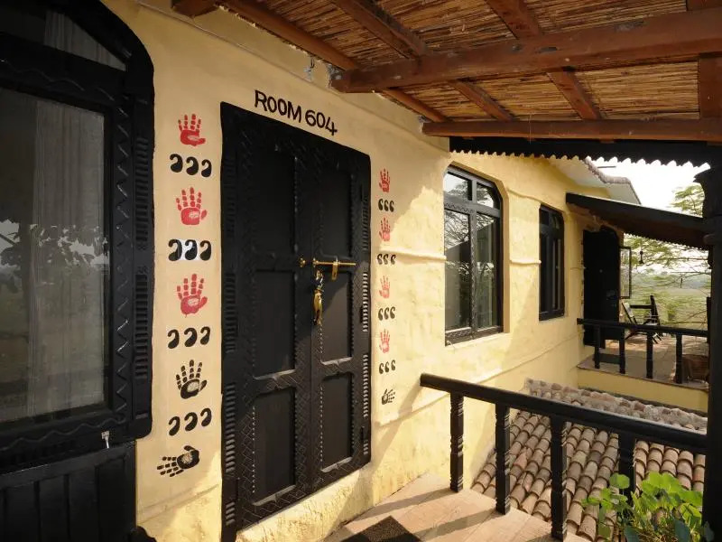 Hotel Sapana Village Lodge Chitwan