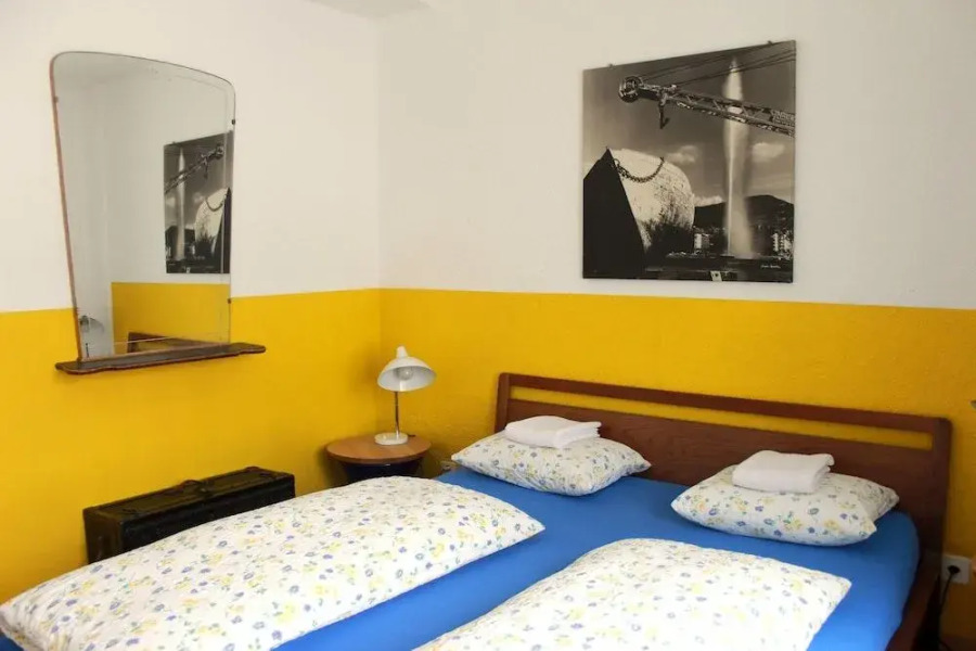 Basel Backpack - Urban Hostel Culture