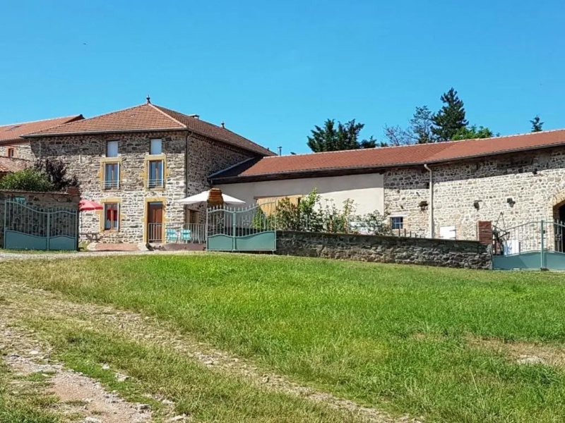 Gîte Saint-Paul-de-Vézelin, 4 pièces, 8 personnes - FR-1-496-87