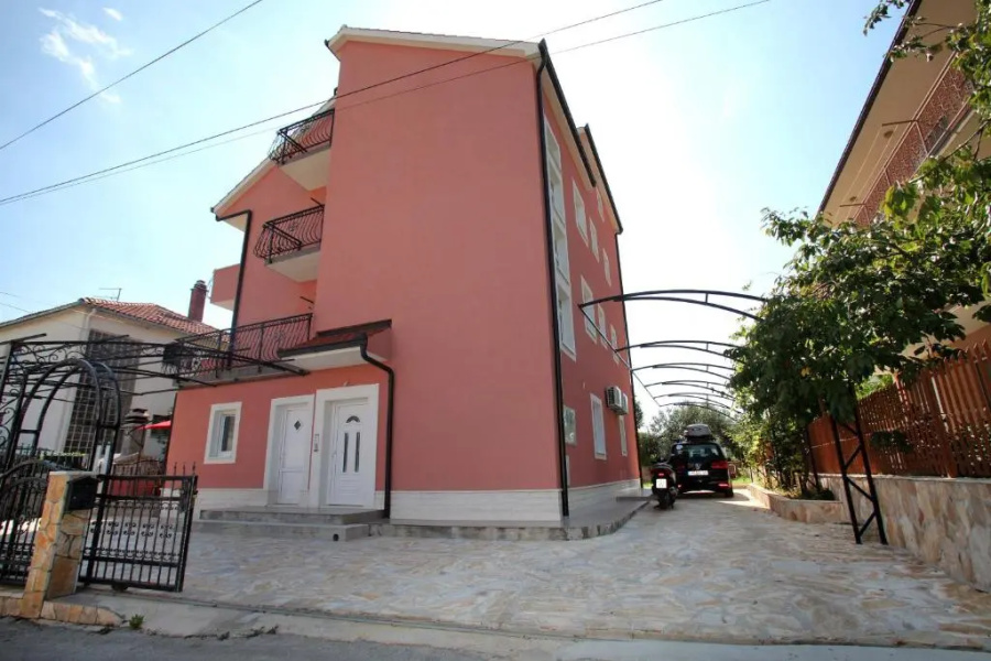Apartments Villa Dalmazia