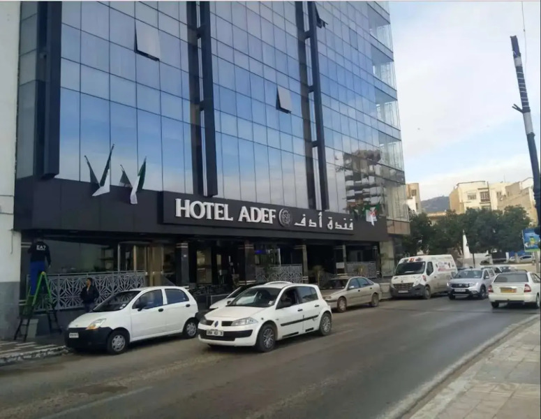 Hotel Adef