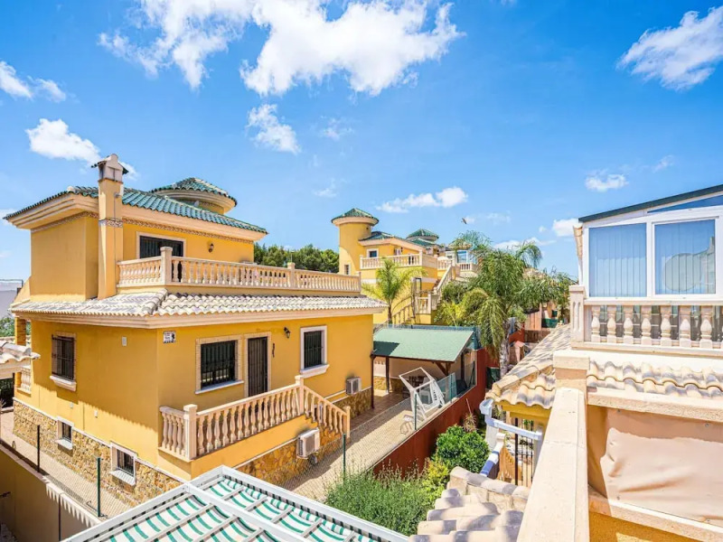 Coastal Comfort in Orihuela