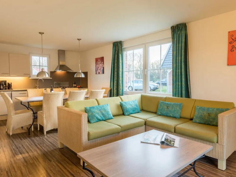 Luxurious Detached Villa with 3 Bathrooms, in de Maasduinen