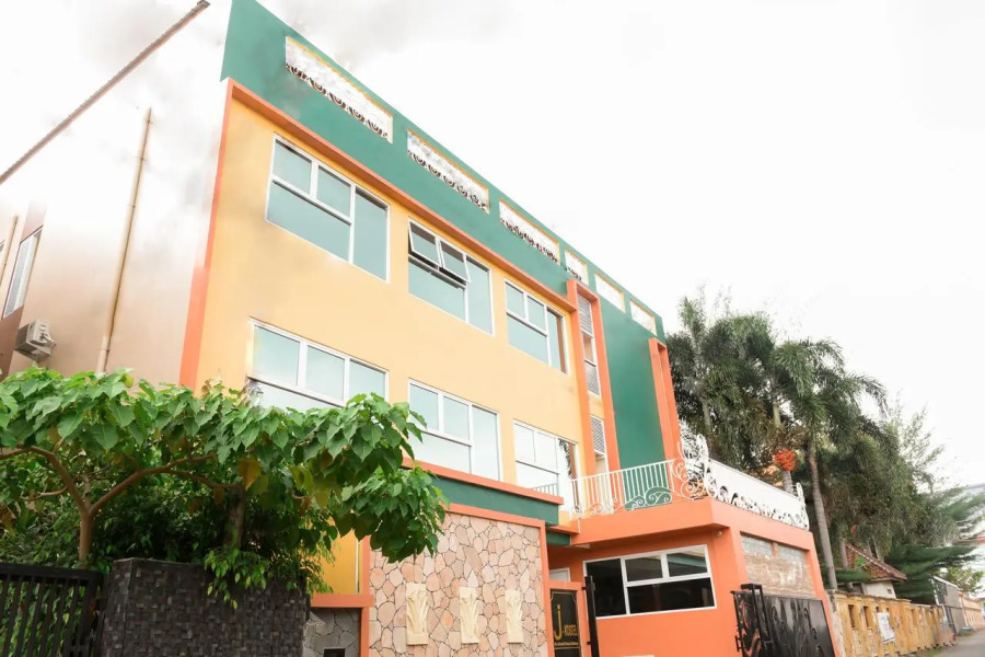 OYO 2757 庞多克诺尔拉哈j酒店(OYO 2757 Pondok Noer Rahayu)